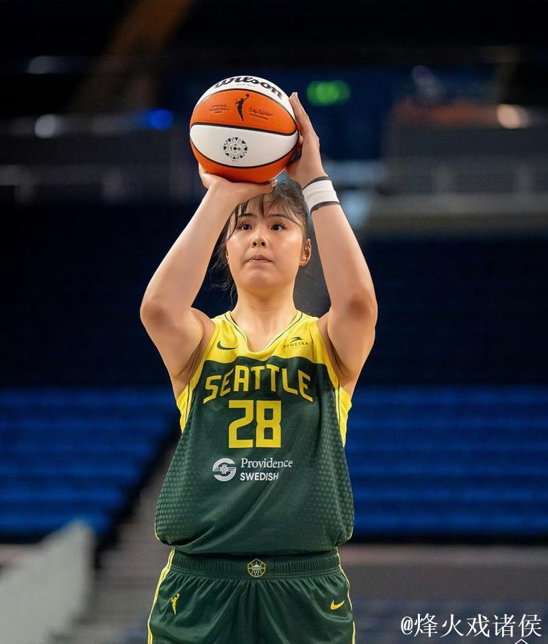 19分12篮板!李月汝取得WNBA生涯首次两双 19分12篮板!李月汝取得WNBA生涯首次两双