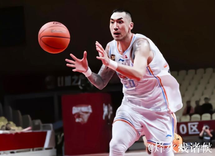 史密斯30分江苏不敌山东10连败 克里斯25+21 史密斯30分江苏不敌山东10连败 克里斯25+21