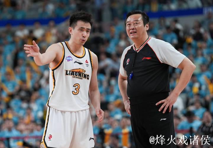 赵继伟22分付豪31+9 辽宁大胜广东总比分2比2 赵继伟22分付豪31+9 辽宁大胜广东总比分2比2